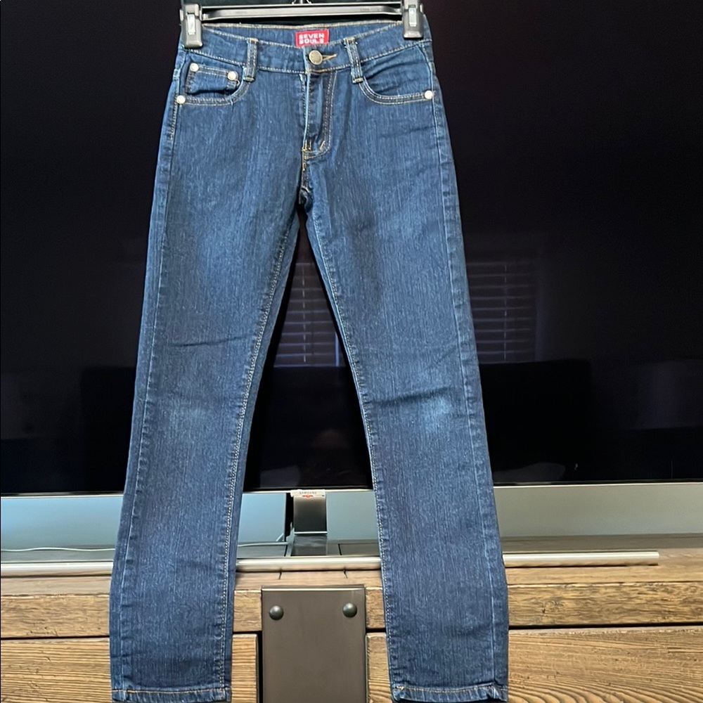 NWOT Girl’s Blue Jeans